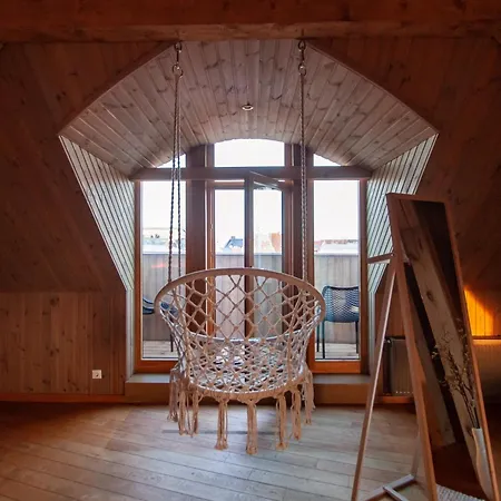 Rooftop River View Old Apartmán