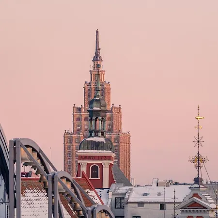 Rooftop River View Old Apartmán *