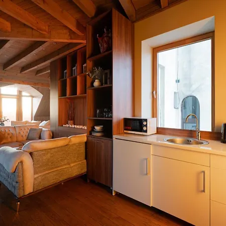 Apartmán Rooftop River View Old