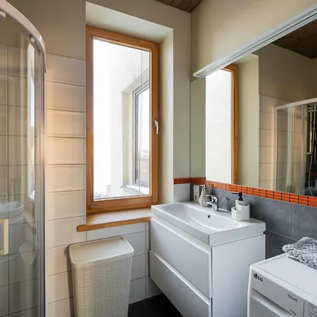 Rooftop River View Old Apartmán