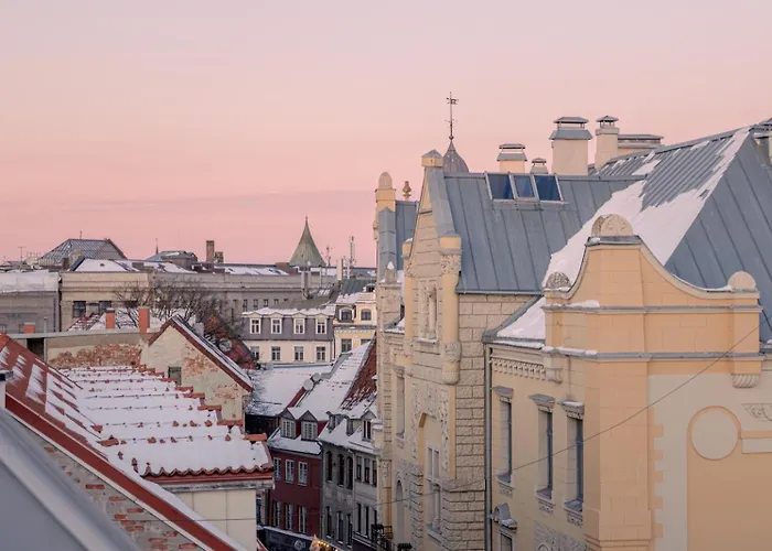 Rooftop River View Old