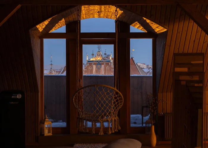 Rooftop River View Old Apartment